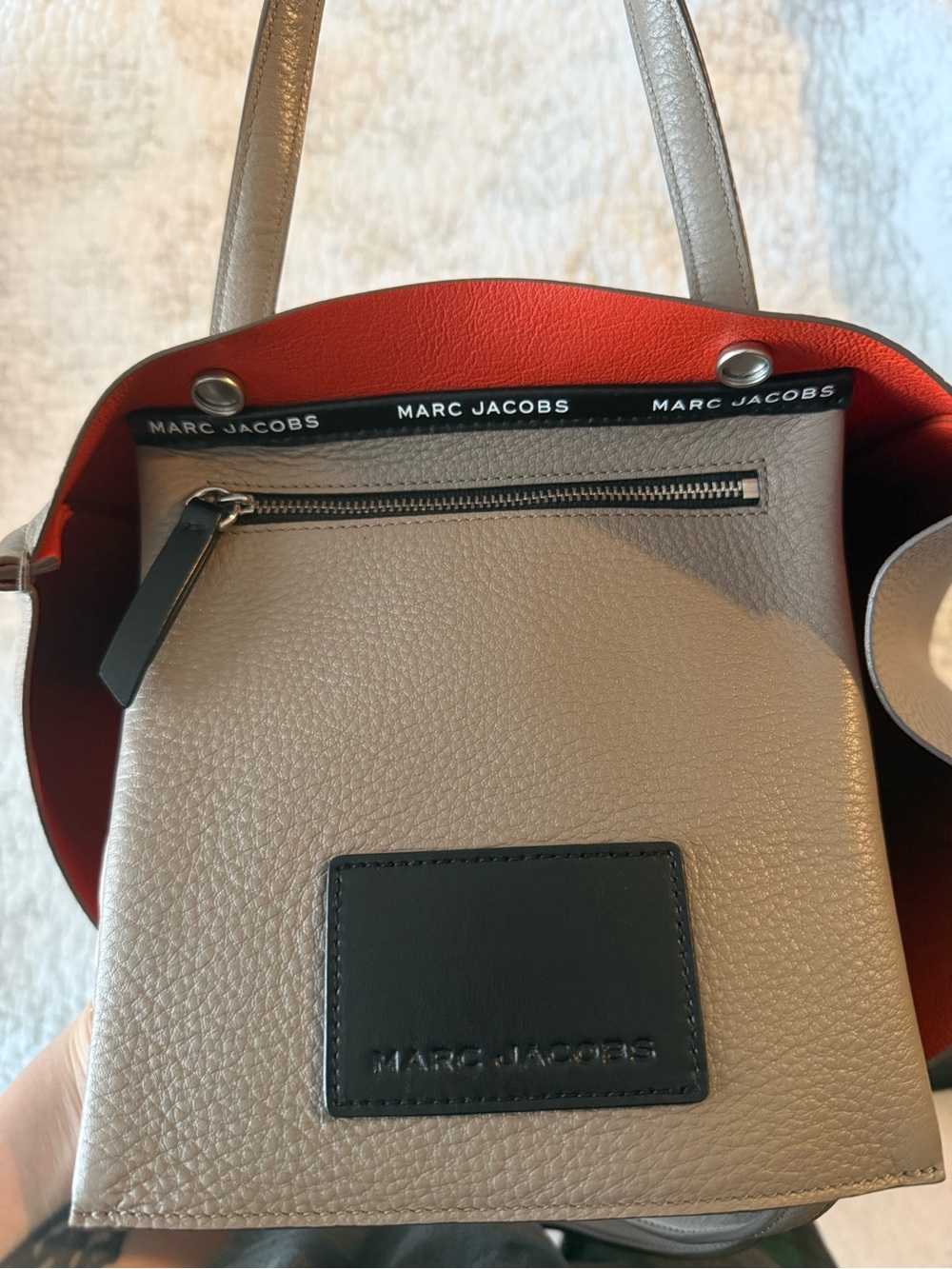 Authentic Marc Jacobs "The Tag Tote 27" Leather Bag-Cement Grey/Red Interior EUC - Picture 4 of 13